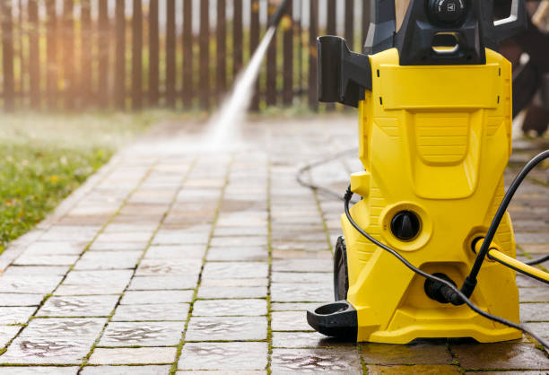 Trusted Belleair Bluffs, FL Pressure Washing Experts